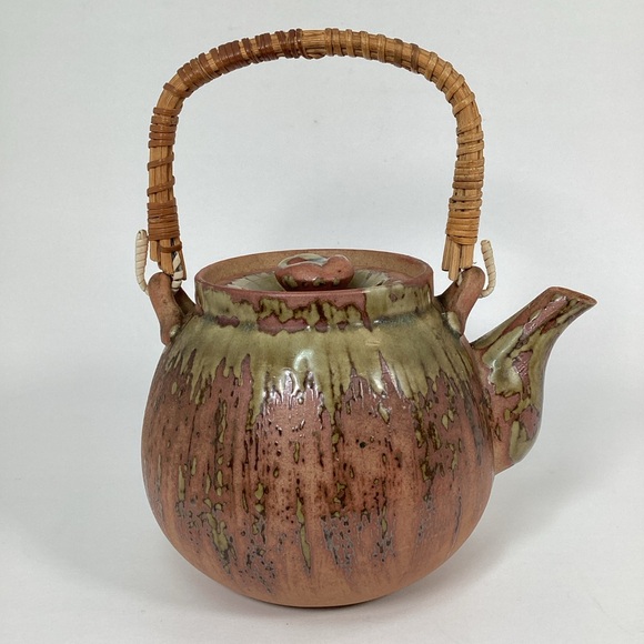 Vintage Earthenware Teapot With Rattan Handle, Glaze Drip EUC - Picture 3 of 13